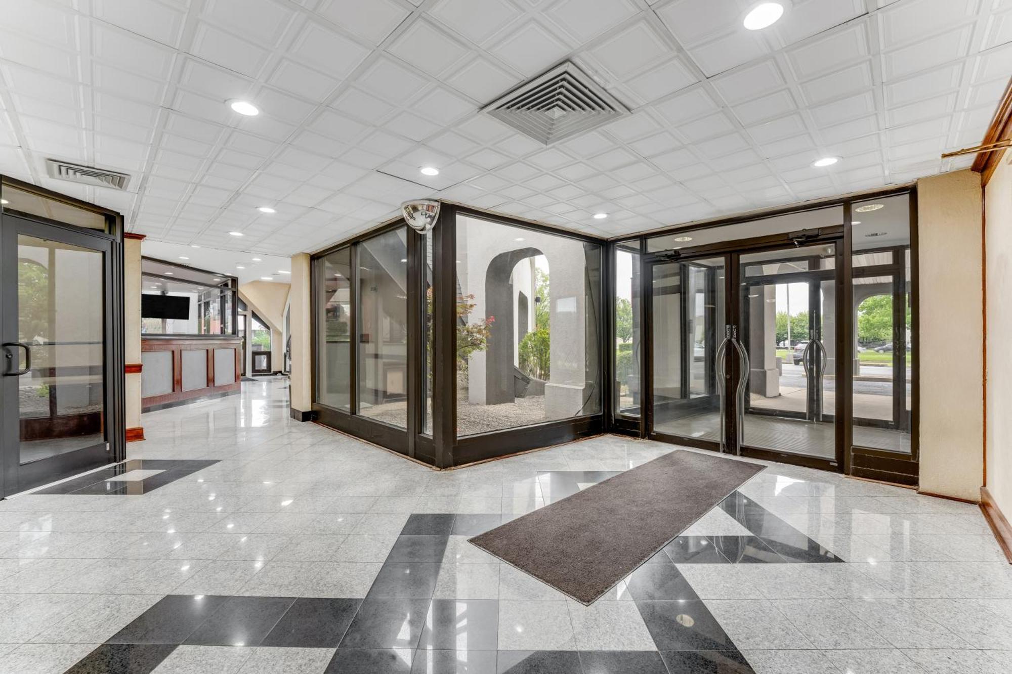 Red Carpet Inn & Suites Filadelfia Exterior foto